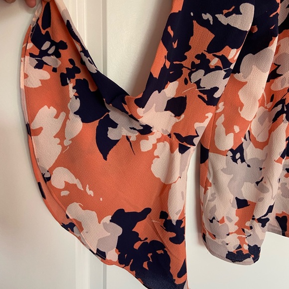 Top! - Picture 4 of 8